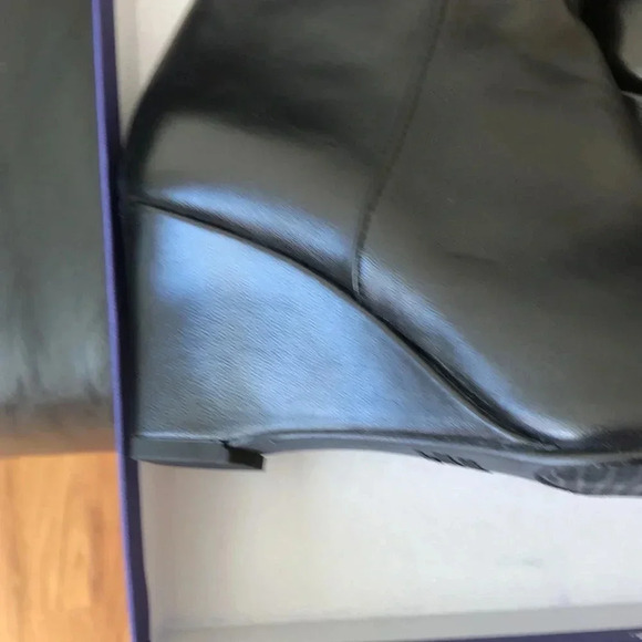 Stuart Wetzman PARKWAY black soft leather boots. Size 7​ - Picture 4 of 10